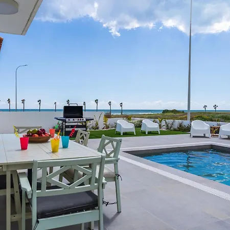 Beautiful Sea View Pool With Bbq & 4br וילה *